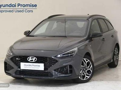 Usado Hyundai i30 N Line 99 CV (72 kW) 2024 Ecotronic gray Familiar