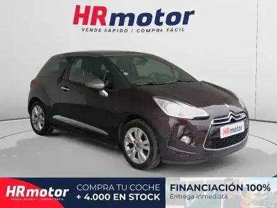 Usado DS Automobiles DS3 Style 110 CV (80 kW) 2015 Rojo Utilitario