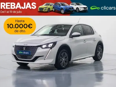Usado Peugeot e-208 Allure 100 kW (136 CV) 2021 Blanco Utilitario