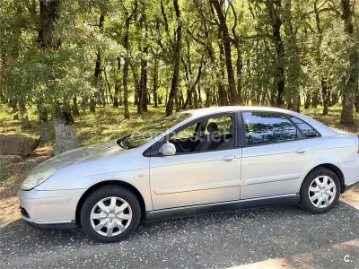 Usado Citroën C5 Exclusive 138 CV (101 kW) 2005 Gris / plata Berlina