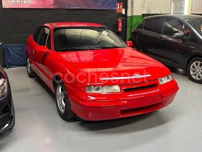 Usado Opel Calibra 115 CV (84 kW) 1990 Rojo Coupe