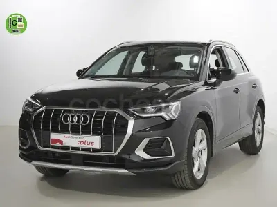 Käytetty Audi Q3 Advanced Plus 150 HP (110 kW) 2023 Musta Katumaasturi