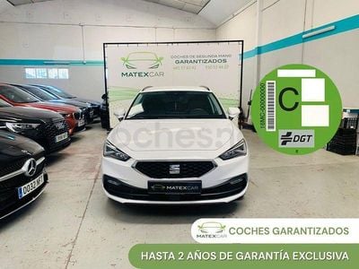 Usado Seat Leon Style 150 CV (110 kW) 2021 Blanco Berlina