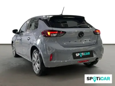 Usado Opel Corsa Edition 100 CV (73 kW) 2024 Gris Utilitario