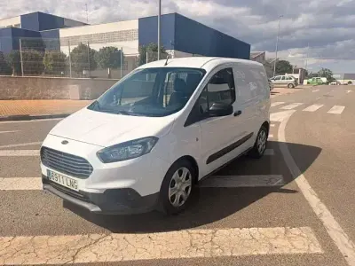 Käytetty Ford Transit