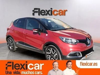 Używany Renault Captur 90 KM (66 kW) 2015 Czerwony SUV