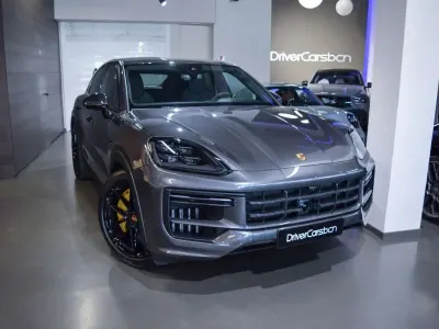 Nuevo Porsche Cayenne Turbo E-Hybrid 740 CV (544 kW) 2026 Gris SUV