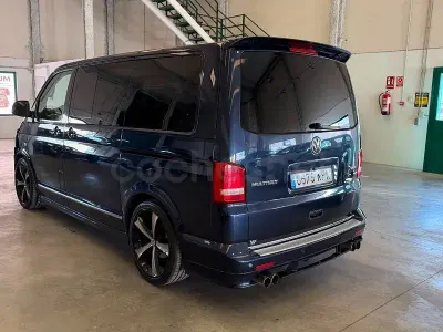 Usado VW Multivan Highline 180 CV (132 kW) 2011 Azul Monovolumen