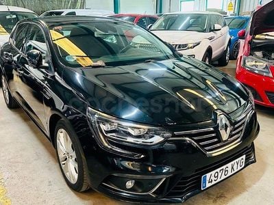 Begagnad Renault Mégane GT Line GT-Line 140 HK (102 kW) 2019 Svart Sedan