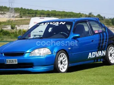 Usado Honda Civic S 90 CV (66 kW) 1997 Azul Berlina