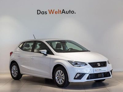 Käytetty Seat Ibiza Style 110 HP (80 kW) 2022 Valkoinen Sedan