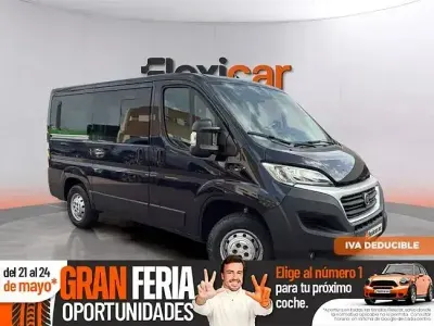 Usado Fiat Ducato 150 CV (110 kW) 2018 Azul Van