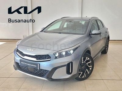 Usado Kia XCeed 160 CV (117 kW) 2023 Gris / plata SUV