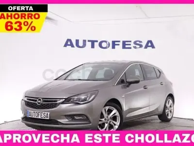 Usado Opel Astra Dynamic 150 CV (110 kW) 2016 Marrón Berlina