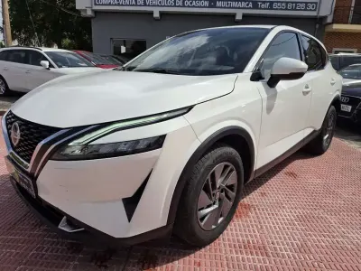 Usado Nissan Qashqai Acenta 140 CV (102 kW) 2022 Blanco SUV