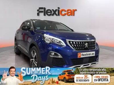 Usado Peugeot 3008 Active 131 CV (96 kW) 2019 Azul SUV
