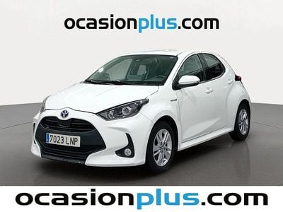 Blanco Usado 2021 Toyota Yaris Hybrid Active Utilitario | 15.446 € (Precio justo)