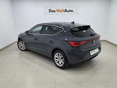 Usado Seat Leon Style 116 CV (85 kW) 2025 Azul Berlina