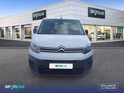 Usado Citroën Berlingo Live 102 CV (75 kW) 2022 Blanco Monovolumen