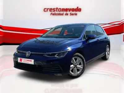 Usado VW Golf VIII Life 110 CV (80 kW) 2021 Azul