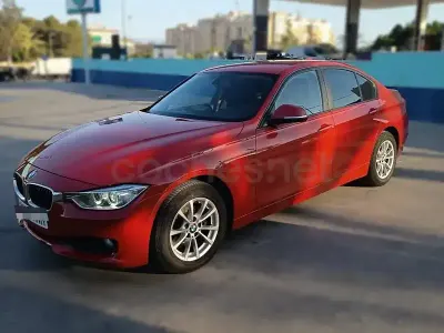 Usado BMW 320 184 CV (135 kW) 2012 Rojo Berlina