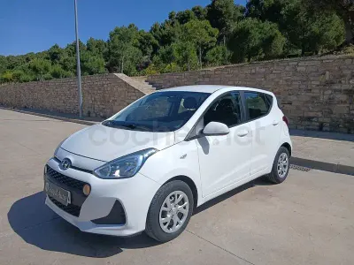 Usado Hyundai i10 66 CV (48 kW) 2019 Blanco Utilitario