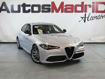 Gris Usado 2023 Alfa Romeo Giulia Sprint Berlina | 27.490 € (Buen precio)