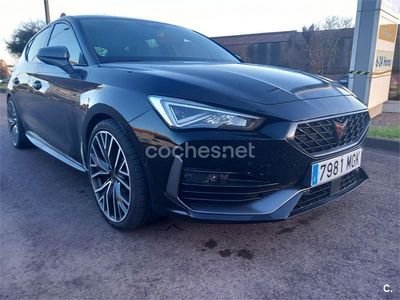 Negro Usado 2023 Cupra Leon VZ Berlina | 36.500 € (Un poco caro)