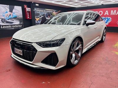 Usado Audi A6 600 CV (441 kW) 2022 Blanco Familiar