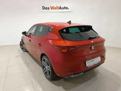 Nuevo Seat Leon FR 150 CV (110 kW) 2026 Rojo Berlina
