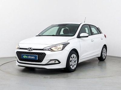 Usado Hyundai i20 85 CV (62 kW) 2016 Blanco Berlina