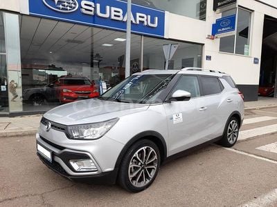 Usado Ssangyong (KGM) XLV Limited 115 CV (84 kW) 2018 Gris / plata SUV