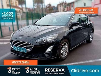 Usado Ford Focus Trend+ 125 CV (91 kW) 2019 Negro Utilitario