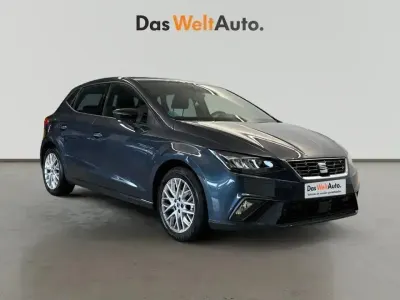 Käytetty Seat Ibiza FR 116 HP (85 kW) 2024 Harmaa Viistoperä