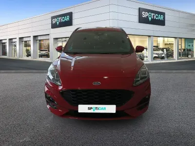 Usado Ford Kuga ST-Line 120 HP (88 kW) 2023 Vermelho SUV