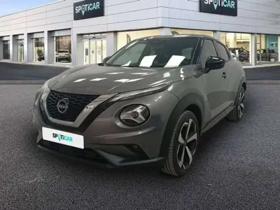 Usado Nissan Juke Tekna 114 CV (83 kW) 2023 Gris SUV