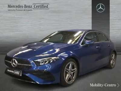 Usado Mercedes A180 116 CV (85 kW) 2024 Azul espectra Berlina
