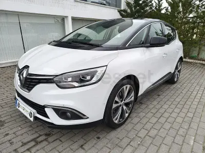 Usado Renault Scénic Zen 140 CV (102 kW) 2019 Blanco Monovolumen