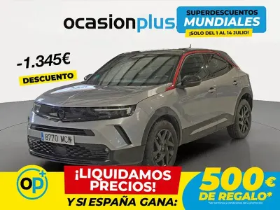 Usado Opel Mokka GS Line 130 CV (95 kW) 2022 Gris SUV