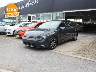 Usado VW Golf VIII Style 204 CV (150 kW) 2022 Gris / plata Berlina