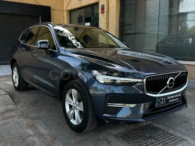 Usado Volvo XC60 Core 197 CV (144 kW) 2022 Azul SUV
