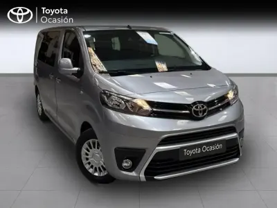 Usado Toyota Proace Verso Plus 145 CV (106 kW) 2024 Gris Familiar