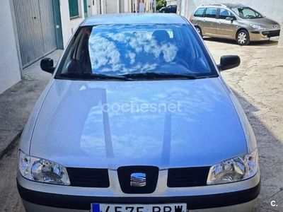 Brugt Seat Ibiza 68 HK (50 kW) 2000 Grå Hatchback