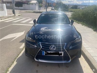 Lexus IS300h