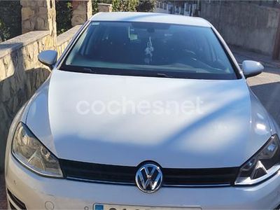 Usado VW Golf VII Advance 122 CV (89 kW) 2015 Blanco Familiar