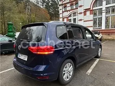 Usado VW Touran Advance 150 CV (110 kW) 2020 Azul Monovolumen