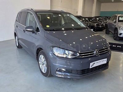 Usado VW Touran Sportline 122 CV (89 kW) 2021 Gris / plata Monovolumen