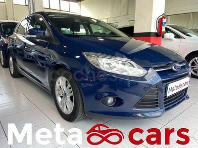 Usado Ford Focus Trend 101 CV (74 kW) 2014 Azul Berlina