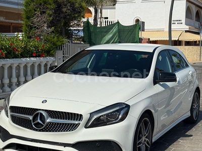 Usado Mercedes A200 136 CV (100 kW) 2017 Blanco Berlina