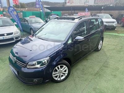 Usado VW Touran Advance 105 CV (77 kW) 2014 Azul Monovolumen